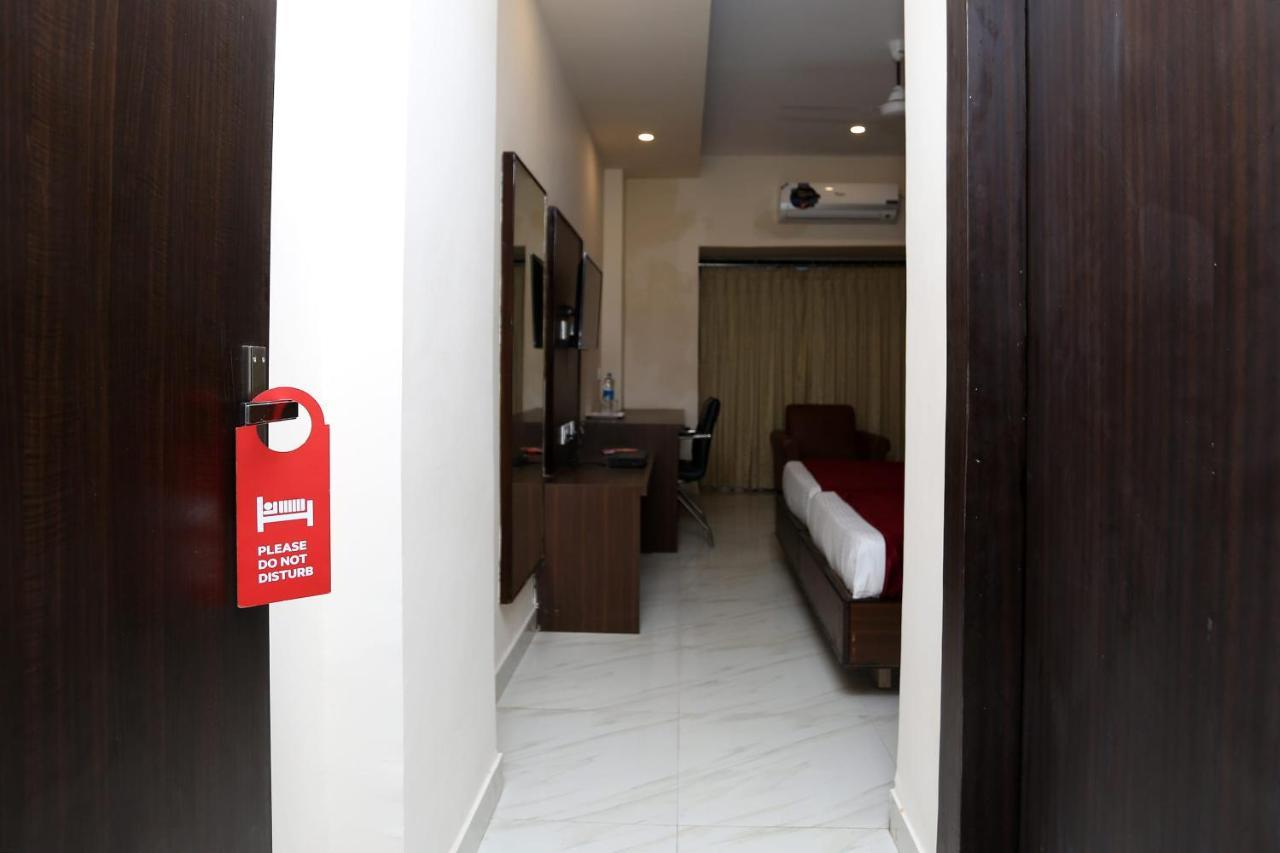 Hotel Railview Bhubaneswar Eksteriør bilde