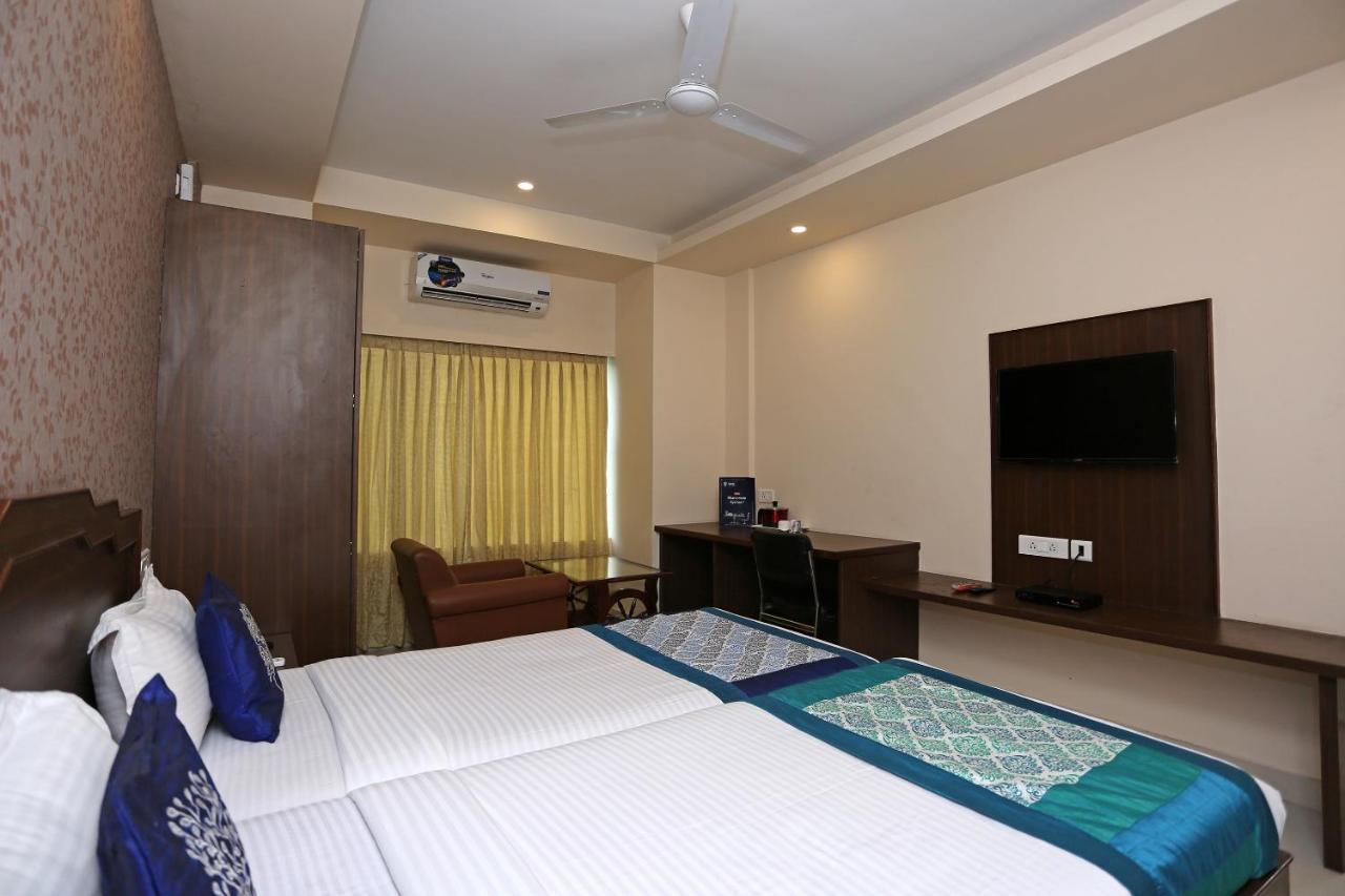 Hotel Railview Bhubaneswar Eksteriør bilde