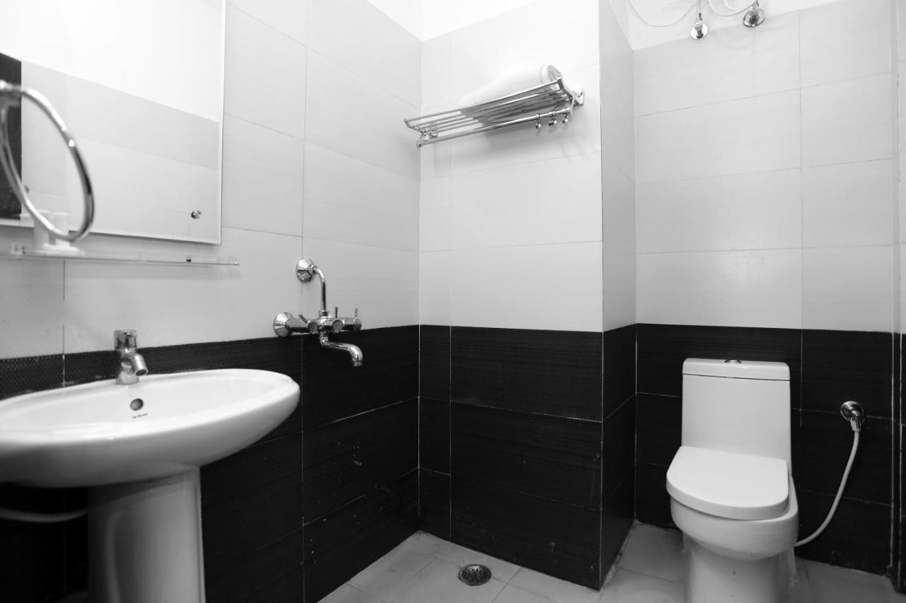 Hotel Railview Bhubaneswar Eksteriør bilde
