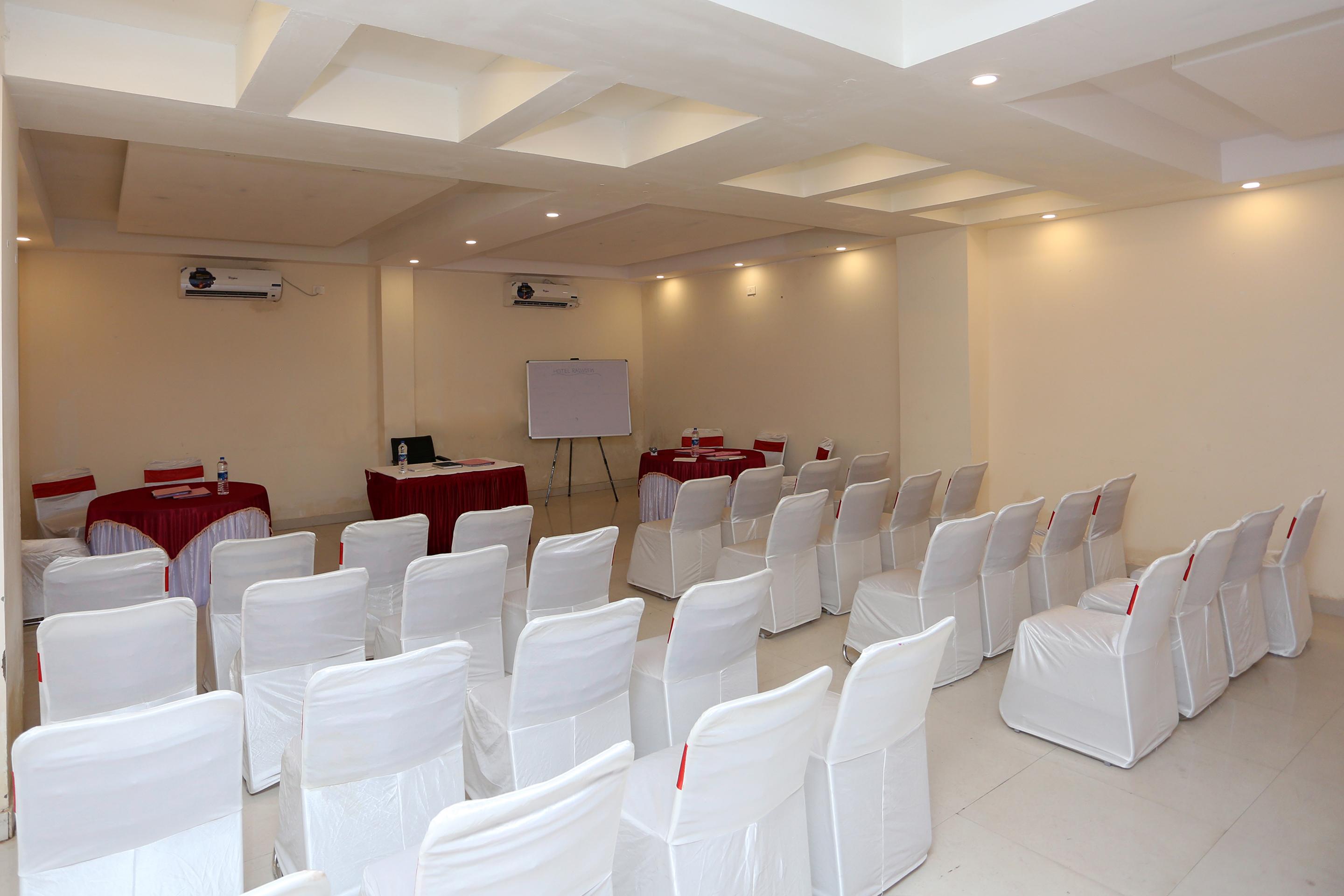 Hotel Railview Bhubaneswar Eksteriør bilde